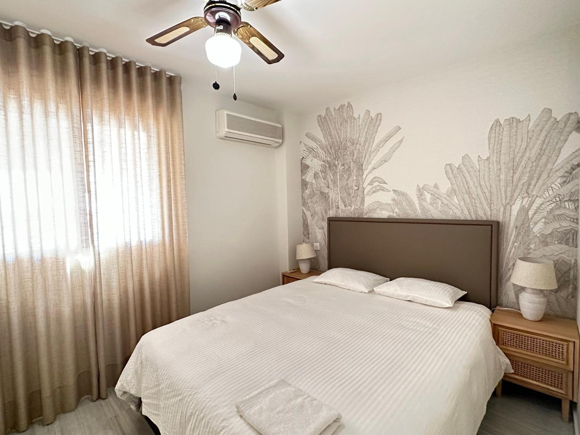 2 Bed Penthouse With Sea View Leilighet Torremolinos Eksteriør bilde